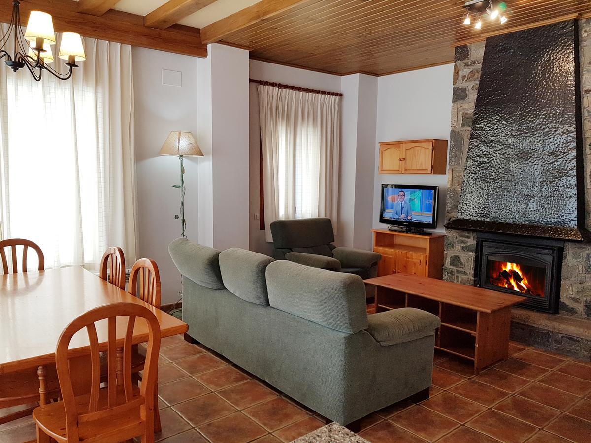 Apartaments Cal Noi 캄프로돈 외부 사진