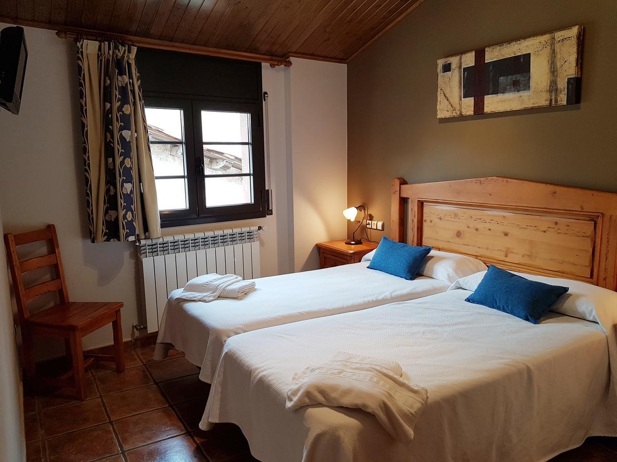 Apartaments Cal Noi 캄프로돈 외부 사진