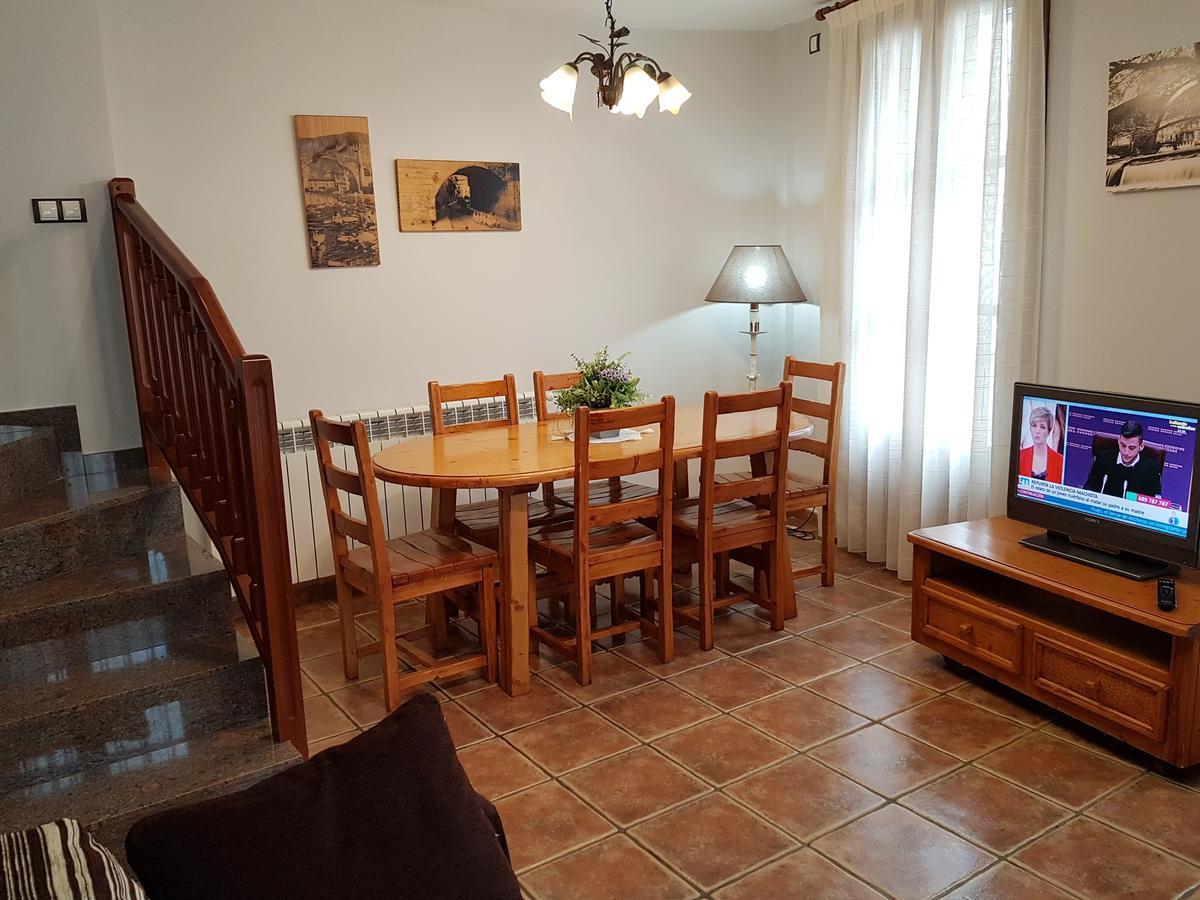 Apartaments Cal Noi 캄프로돈 외부 사진
