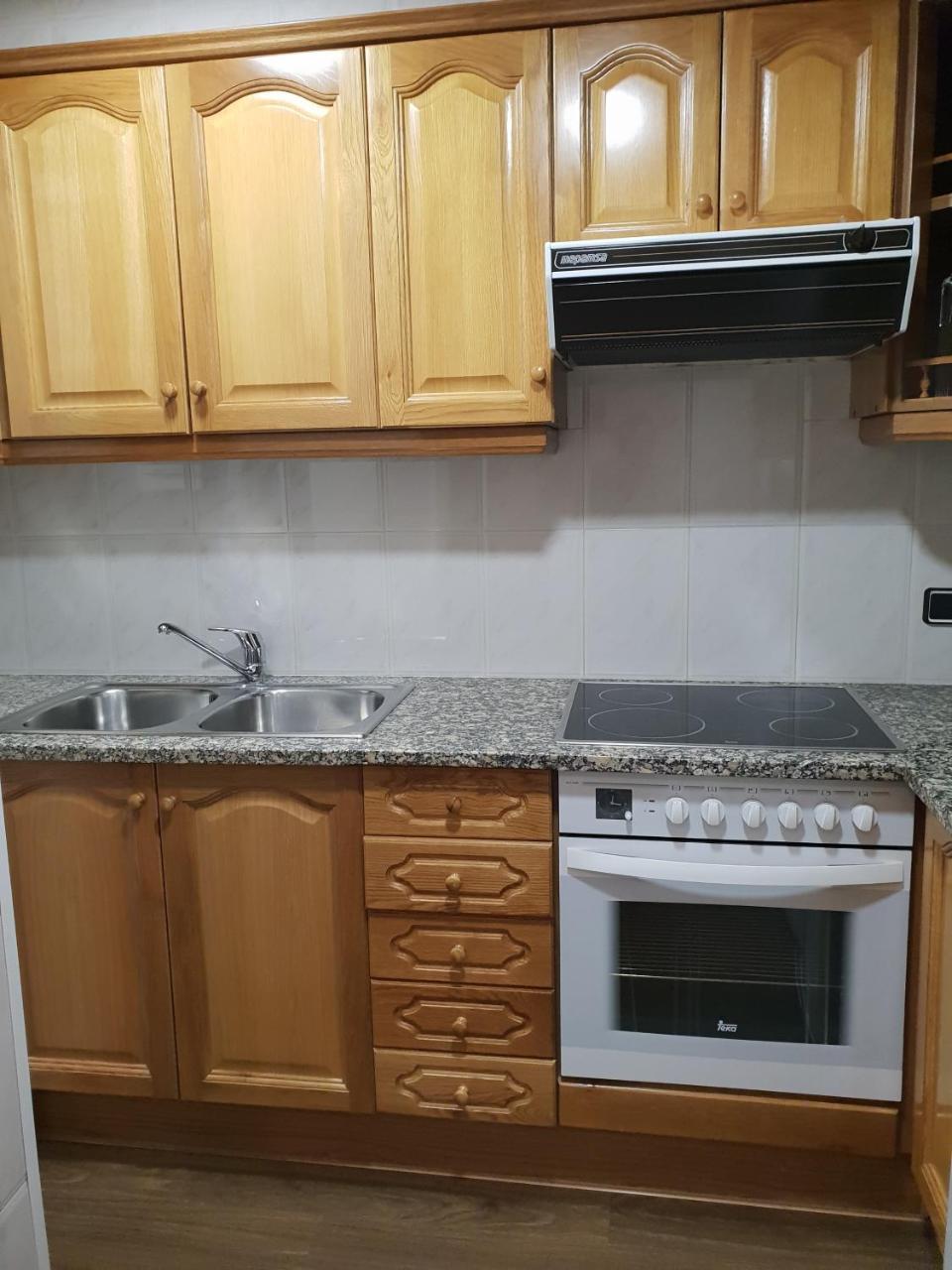 Apartaments Cal Noi 캄프로돈 외부 사진